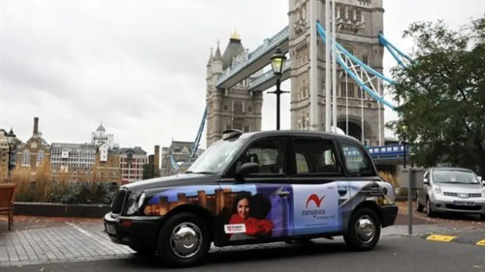 Uno de los taxis que recorrerán el centro de Londres.