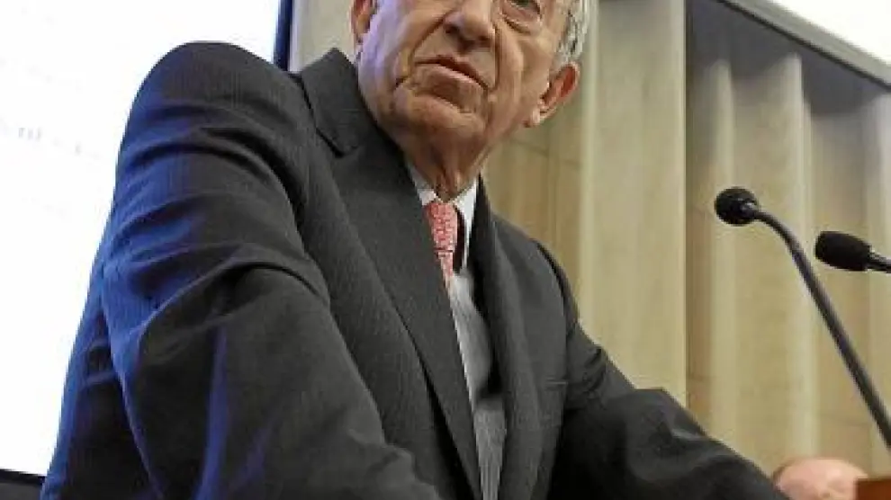 Fernández Ordóñez, gobernador del Banco de España.