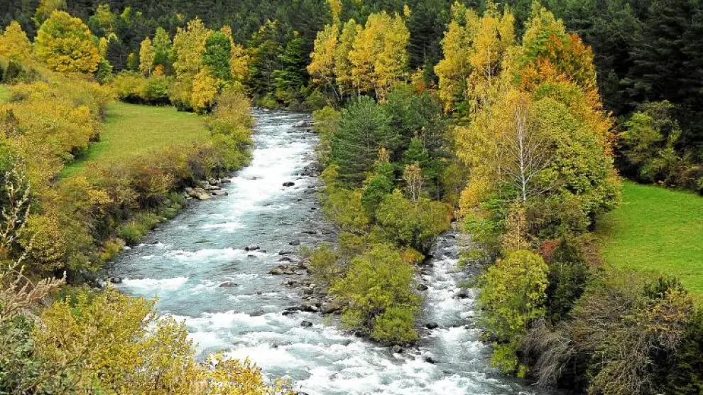 Los ríos del Pirineo aragonés mejorarán la calidad de sus aguas gracias a los planes de depuración puestos en marcha.