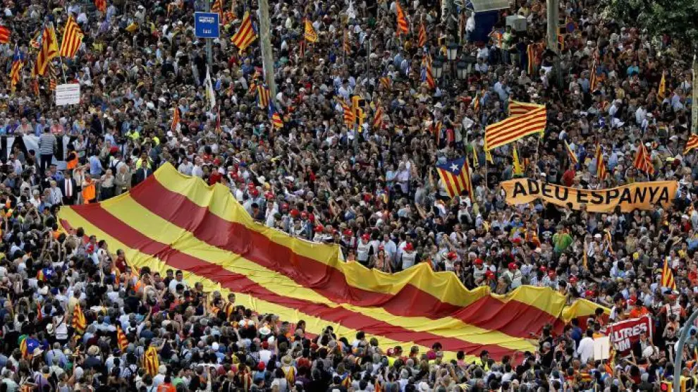 Un momento de la manifestación contra la sentencia del 'Estatut' celebrada en Barcelona el pasado 10 de julio.