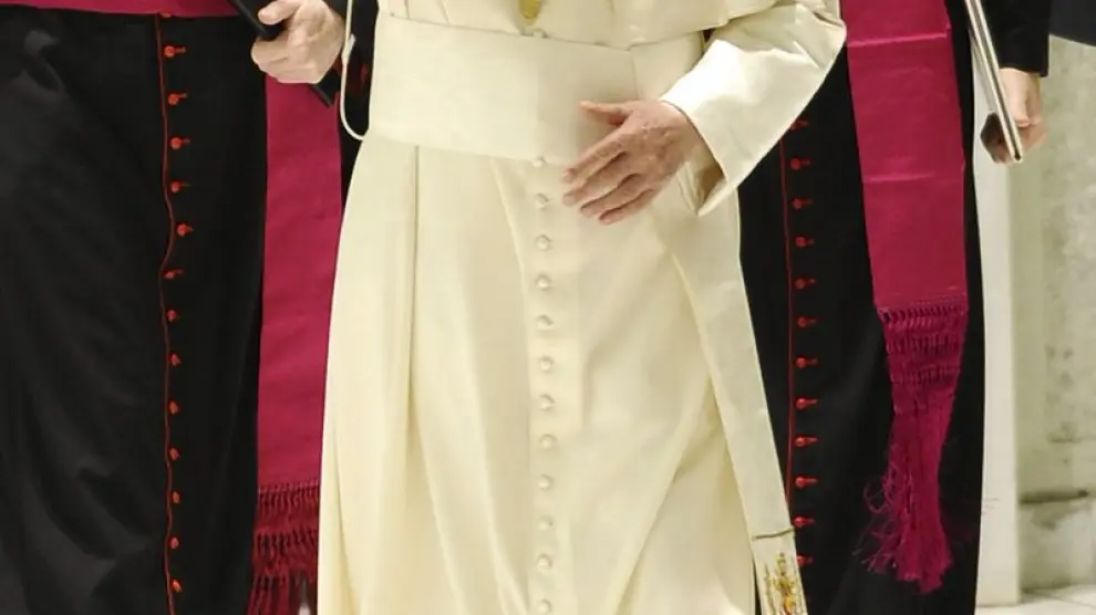 El Papa Benedicto XVI, ayer, en una misa con los cardenales, en el Vaticano