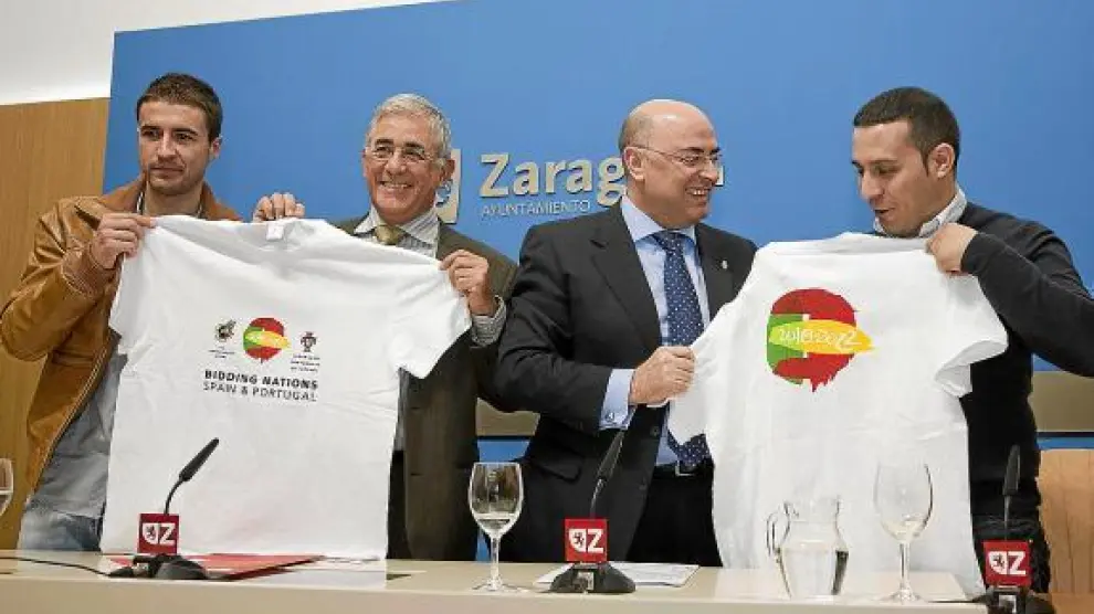 Gabi, Manuel Blasco, Francisco Checa y Manuel Ceamanos apoyaron ayer a la Candidatura Ibérica.
