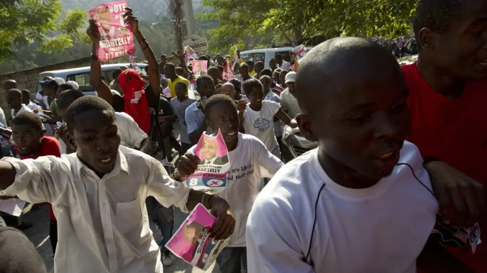 Ciudadanos haitianos, en una manifestación callejera