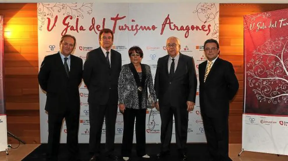 Jorge Moncada, Antonio Carmona, Mª Carmen Calvo, José Ángel Biel y Javier Ariza.