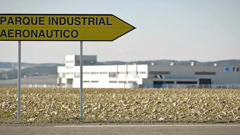 Tras la quiebra de CAG y el cese de actividad de Tecnam, el parque industrial aeronáutico de Villanueva de Gállego, de 70 hectáreas, es un erial.