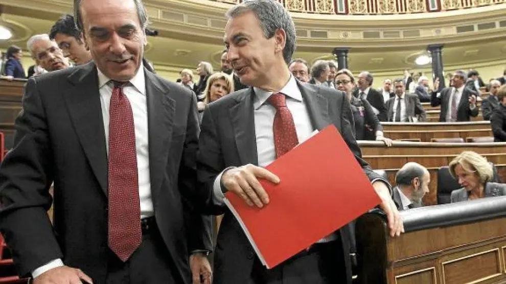 José Antonio Alonso, junto a Zapatero
