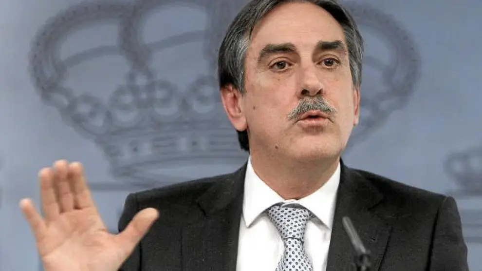 El ministro de Trabajo, Valeriano Gómez