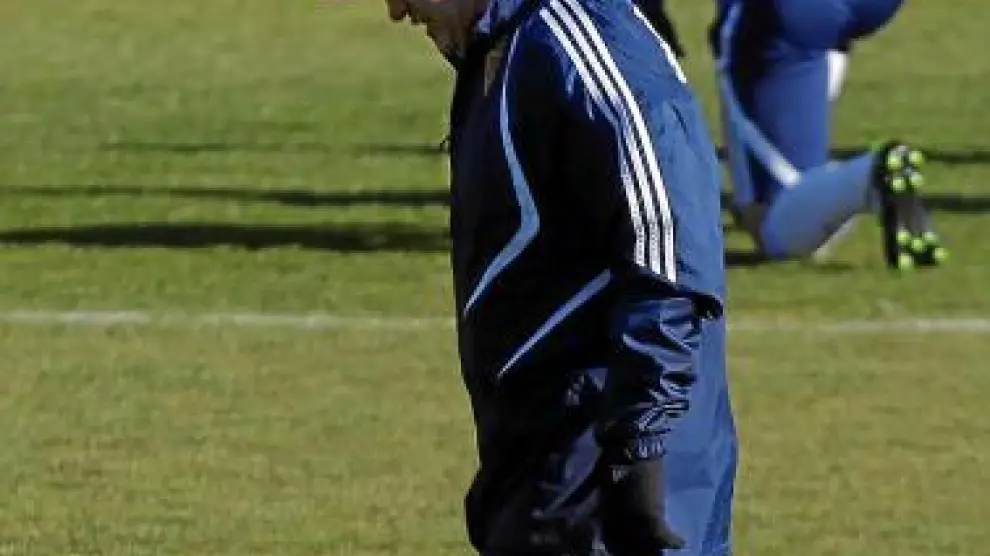 Javier Aguirre, en un entrenamiento del Real Zaragoza.