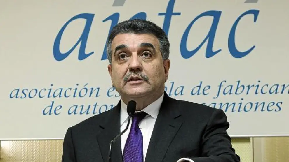 Francisco Javier García Sanz, presidente de Anfac, ayer ante la prensa.