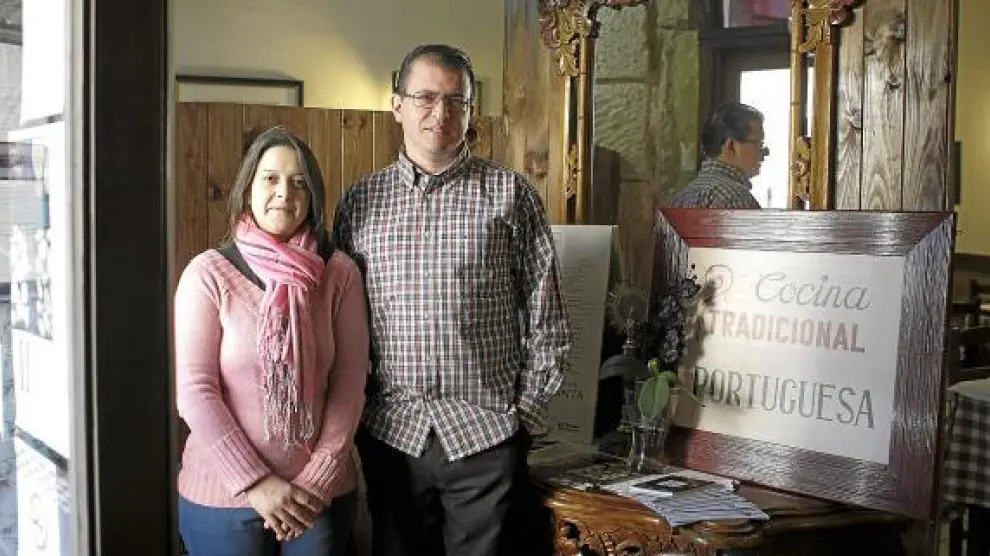 Rosario Palaio y Luis Dias han traído la cocina lusitana hasta Zaragoza.