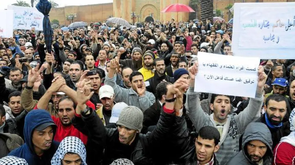 Miles de personas se manifiestan pacíficamente en Rabat, el pasado domingo.