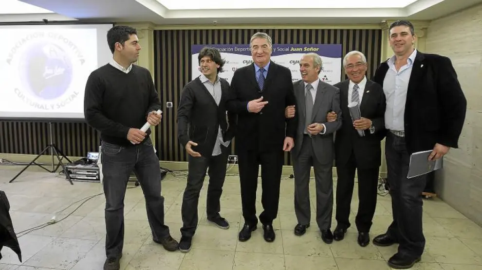 García Sanjuán, Pablo Pemán, Pepe Díaz, Juan Señor, Severino Reija y Pedro Oliva, durante la presentación de la asociación.