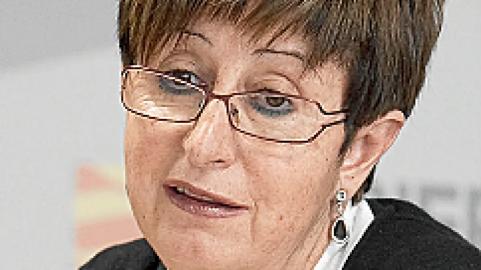 Luisa M. Noeno.