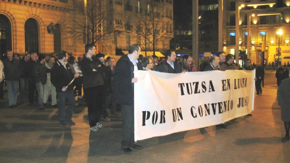 Concentración de los trabajadores de TUZSA el pasado mes de diciembre