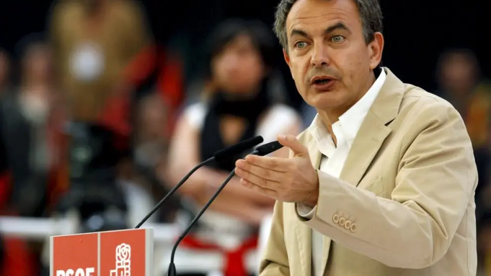 Zapatero, en el mitin de Zaragoza