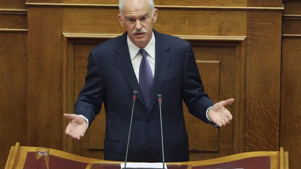 Papandreu, en una sesión del Parlamento.