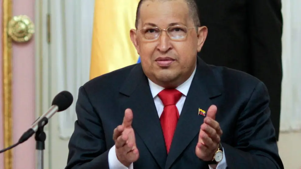 Chavez durante la toma de posesión de los nuevos ministros venezolanos