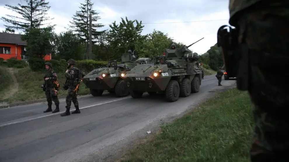 Imagen de archivo de tropas de la OTAN desplegadas cerca de la villa de Rudare, en Kosovo (Serbia)