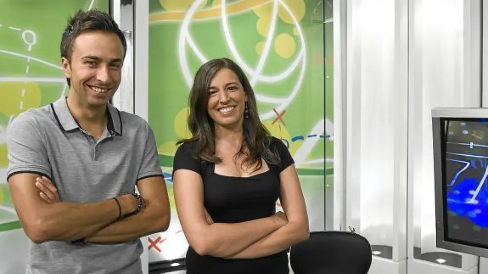 Alfonso Pueyo y Ana Matallana, presentadores de 'Play Zaragoza'.