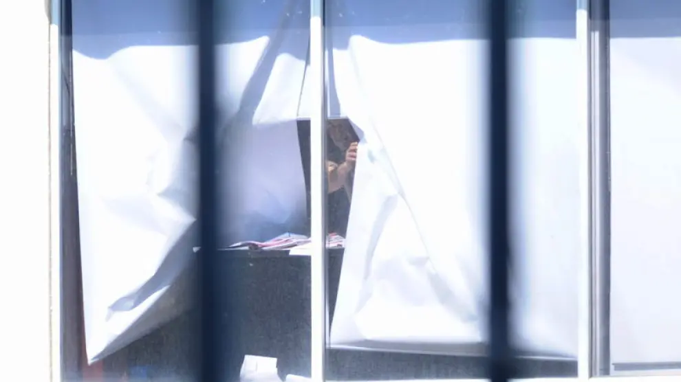 Un hombre mantiene secuestrada a una niña en un complejo judicial de Sídney
