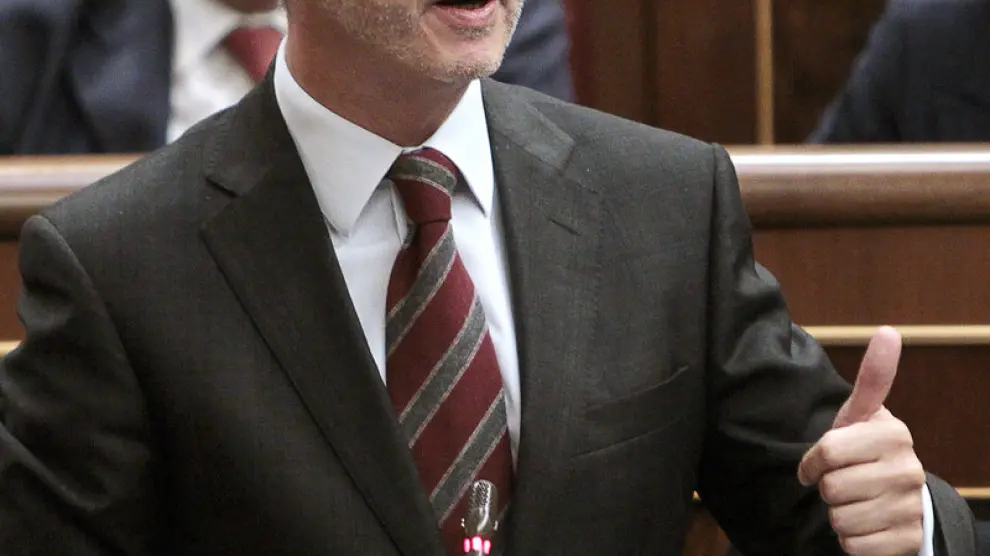 Antonio Camacho, ministro de Interior.