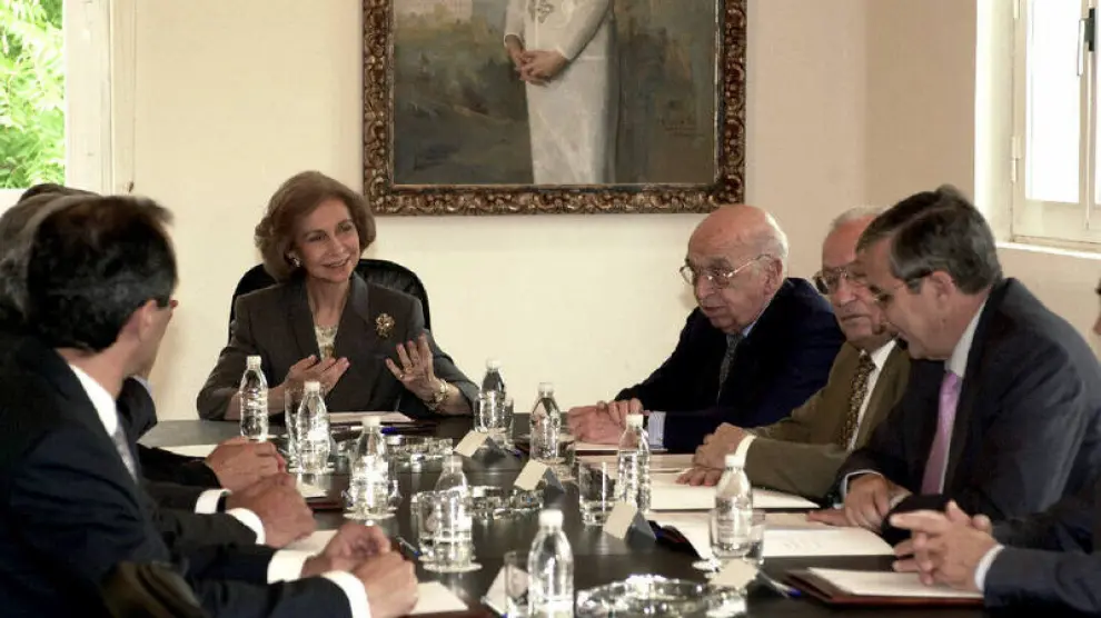 Imagen del año 2000 de una reunión de la FAD presidida por Doña Sofía