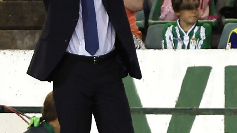 Javier Aguirre durante el partido