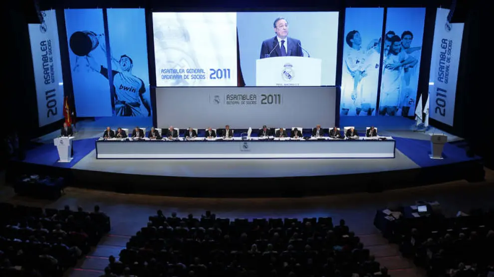 Asamblea de Socios del Real Madrid en el Palacio de Congresos