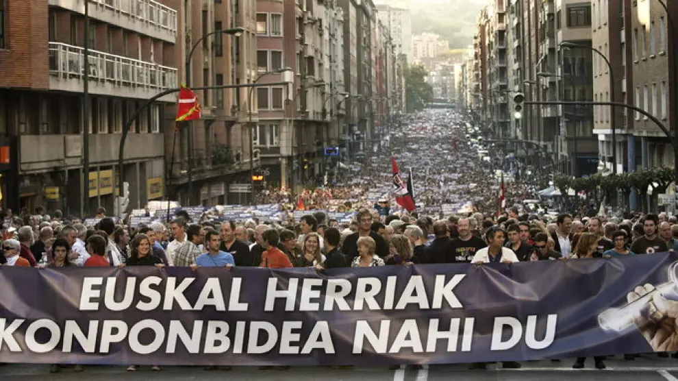 Manifestación de la izquierda abertzale tras el comunicado de la banda terrorista ETA
