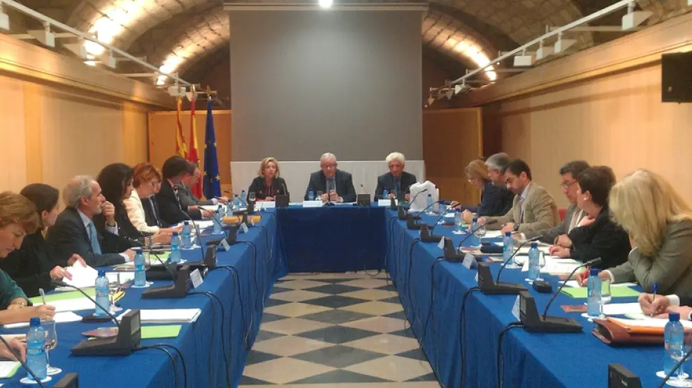 reunión del comité de la comisión aragonesa para la conmemoración del Compromiso de Caspe 2012
