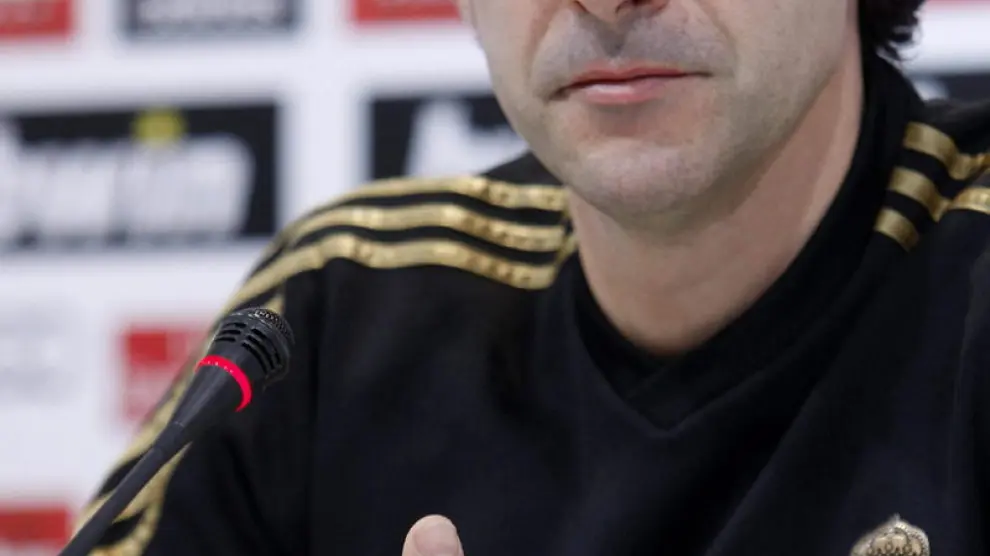 El segundo entrenador del Real Madrid, Aitor Karanka, ha hablado sobre el partido que disputará el equipo contra el Valencia.