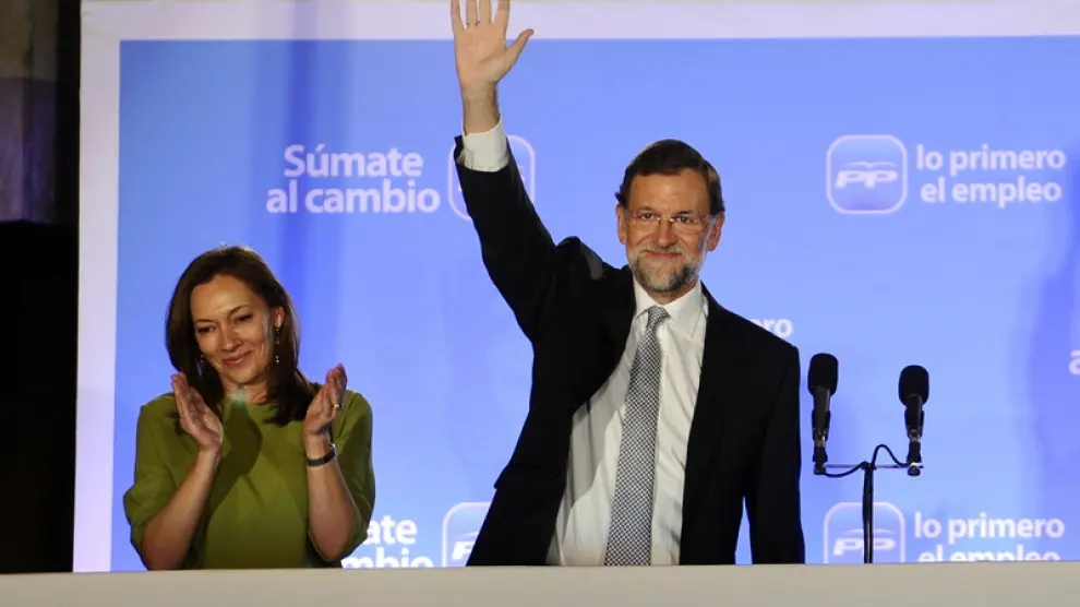 Viri' Fernández y Mariano Rajoy celebrando la victoria