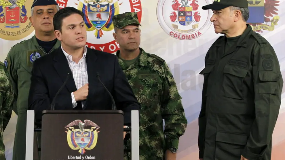 Pinzón, ministro de Defensa colombiano, confirma el asesinato de las FARC