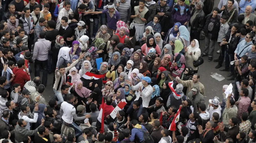 Panorámica de la plaza Tahir en El Cairo