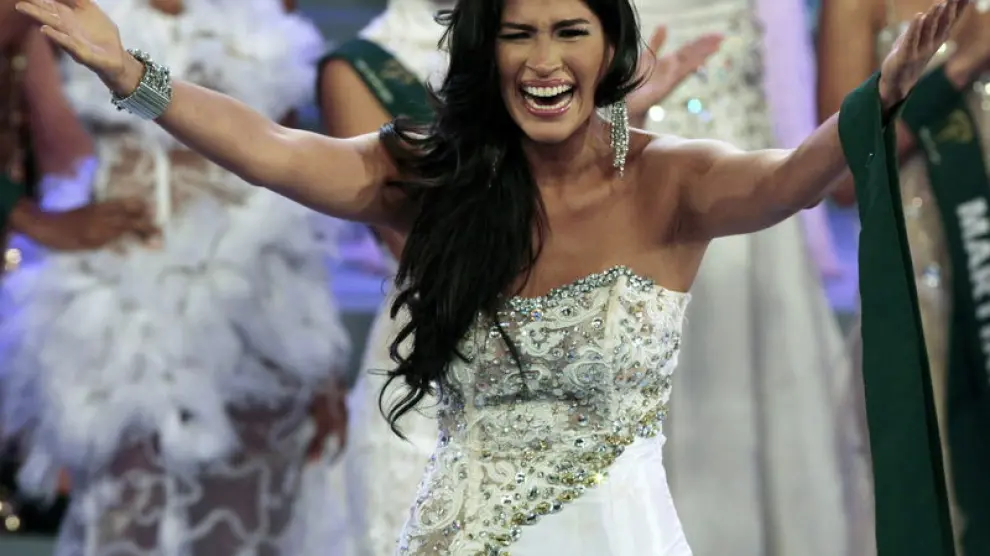 La ecuatoriana Olga Alva, proclamada Miss Tierra