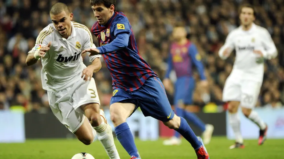 El jugador del Real Madrid, Pepe, asegura que el pisotón que recibió el argentino fue "un acto involuntario".