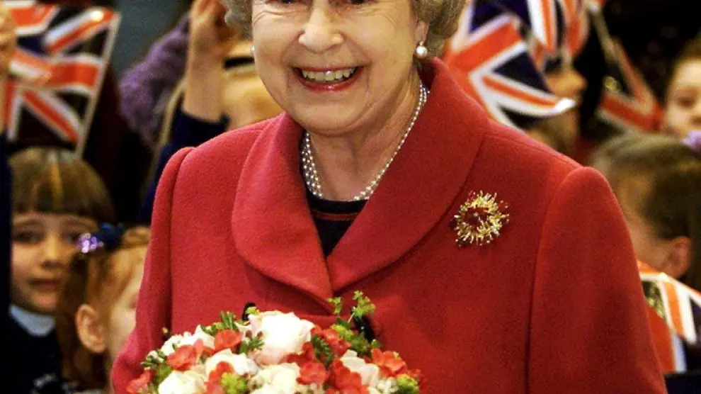 Foto de archivo de la reina Isabel II
