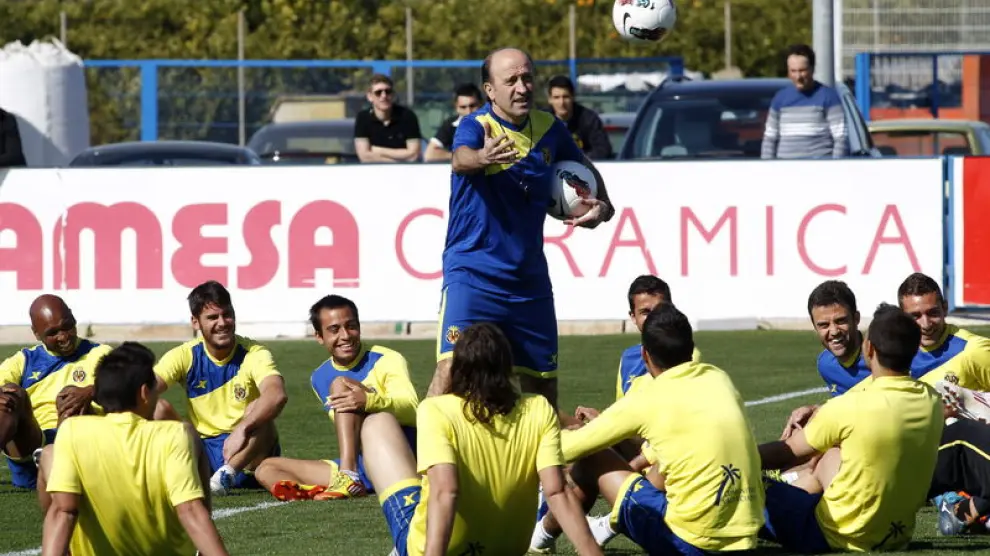 Primer entrenamiento del técnico del Villarreal