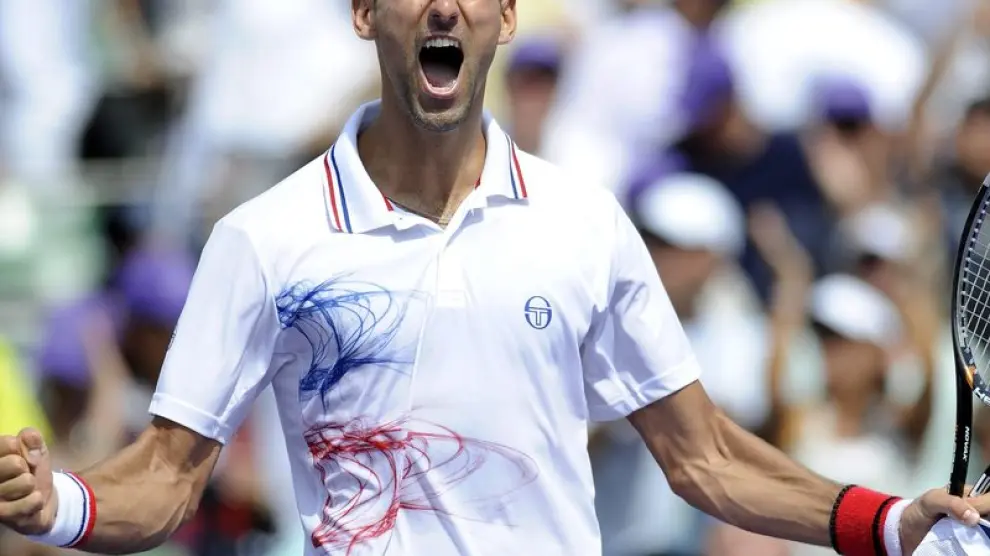 Djokovic celebra su triunfo en Miami