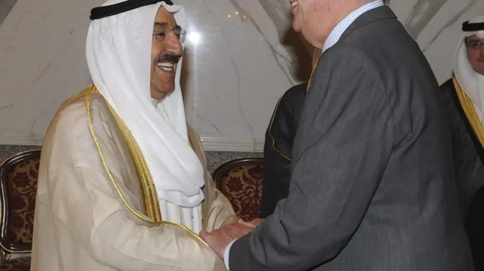 El Rey impulsa en Kuwait la cooperación económica