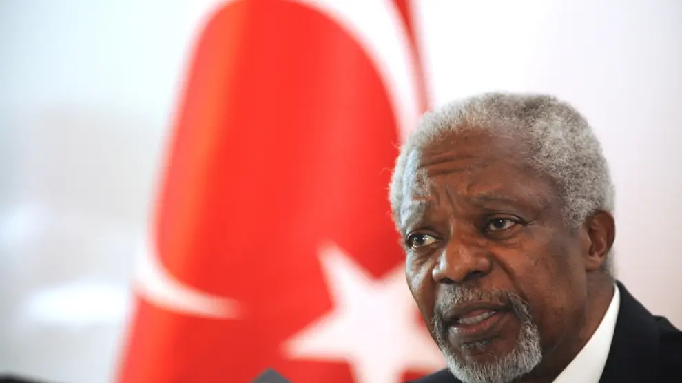Annan defiende su plan pese a la violencia y los intereses internacionales