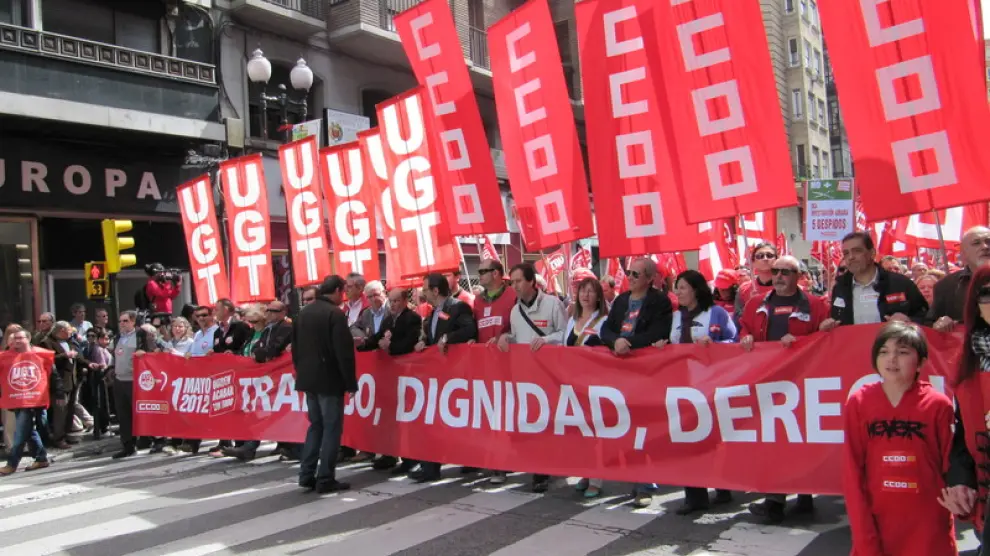 Cabecera de la manifestación de Zaragoza, en el Coso