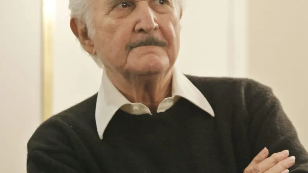 Fotografía de archivo del escritor mexicano Carlos Fuentes