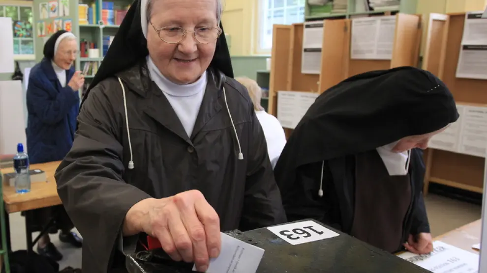 Monjas católicas acudieron a votar