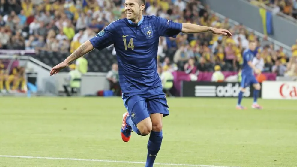Menez celebra el primer gol francés