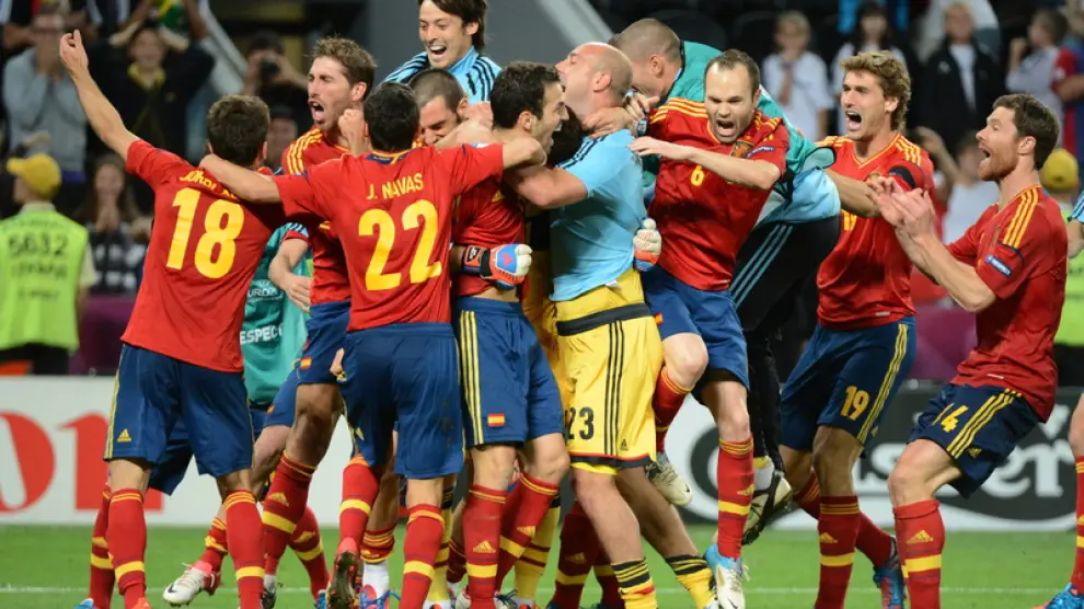 España celebra su pase a la final