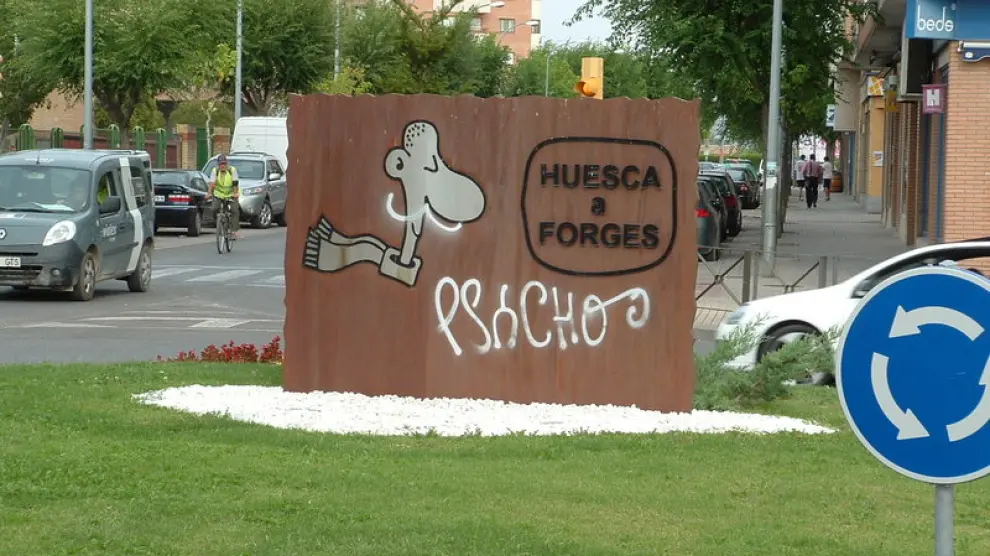 La escultura representa al 'Blasillo', el galardón del Congreso de Periodismo Digital de Huesca.