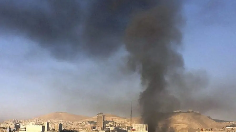 Explotan dos bombas cerca de la sede del Estado Mayor en Damasco.