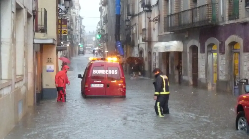 Fuertes lluvias en todo Aragón