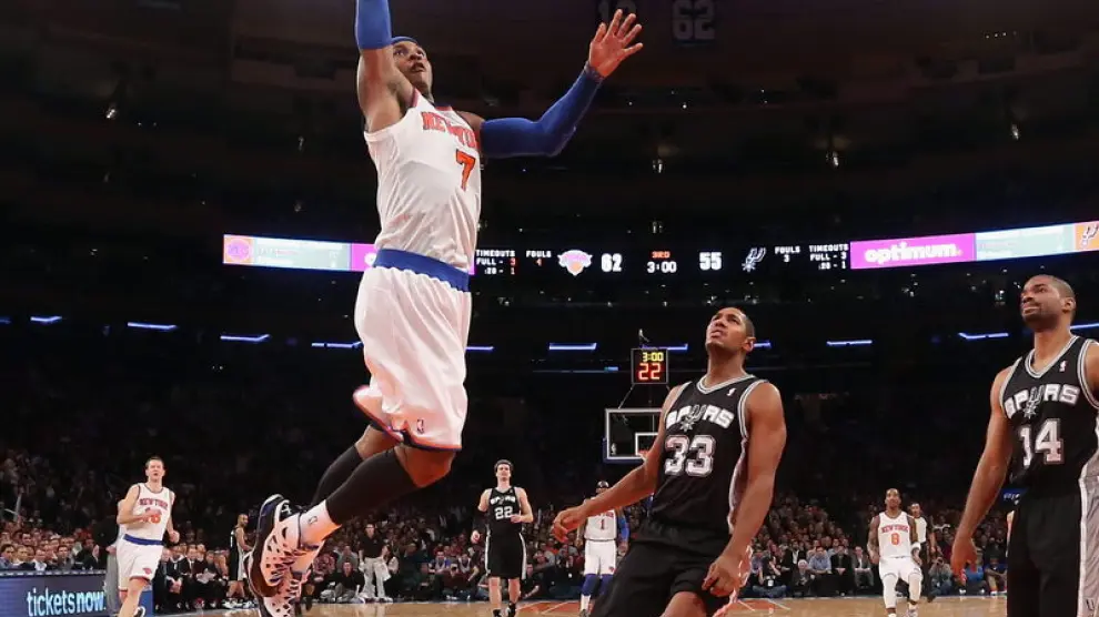 Carmelo Anthony se convirtió en el líder del ataque de los Knicks al conseguir 23 puntos.